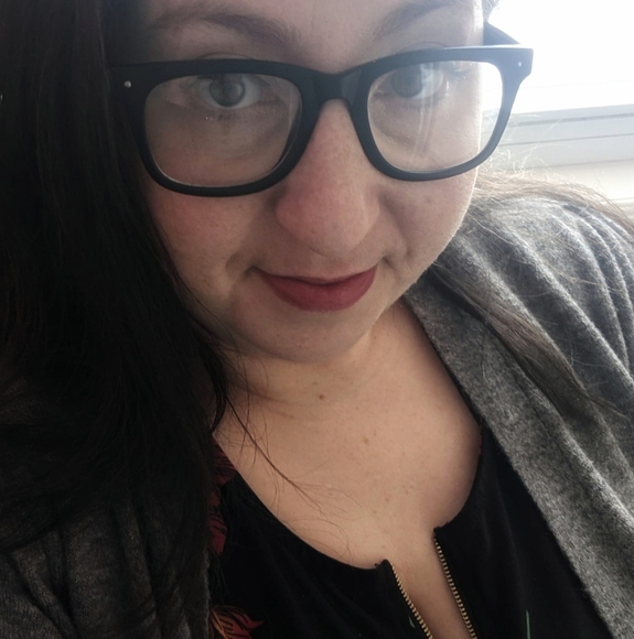 Meet your Posher, Natalie - Picture 1 of 1